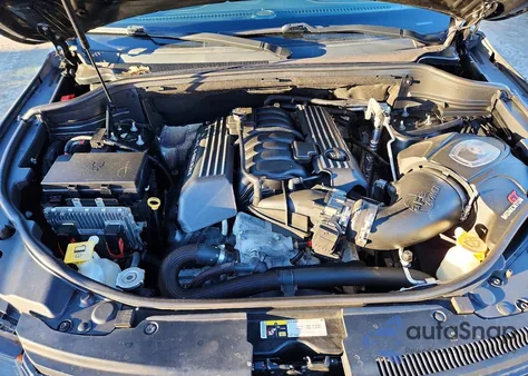 2017 Jeep Grand Cherokee Srt-8 z USA, uszkodzony, nr VIN 1C4RJFDJ4HC811675